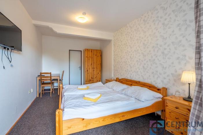 Prodej ubytování, Svoboda nad Úpou, 5. května, 1050 m2