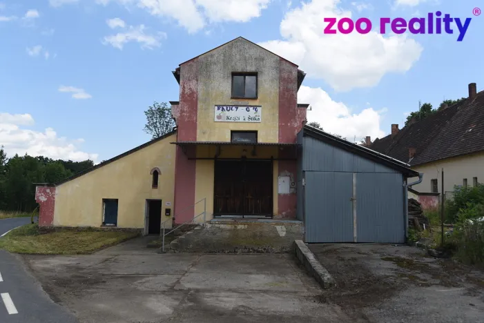 Prodej skladu, Libějovice, 1065 m2