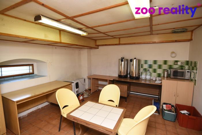 Prodej vinného sklepa, Libějovice, 1065 m2