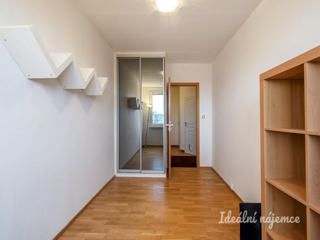 Pronájem bytu 3+kk, Praha - Petrovice, Rezlerova, 65 m2
