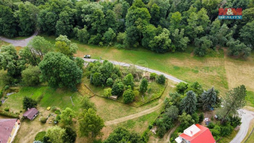 Prodej komerčního pozemku, Broumy, 1325 m2