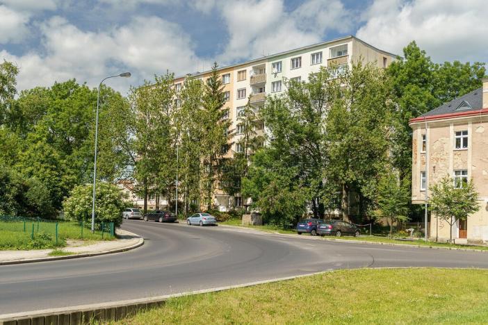 Prodej bytu 3+1, Karlovy Vary, Závodu míru, 62 m2