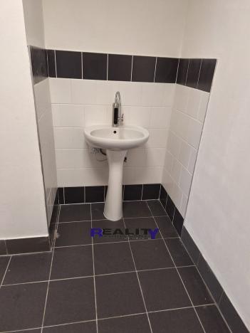 Pronájem kanceláře, Žatec, náměstí Svobody, 20 m2