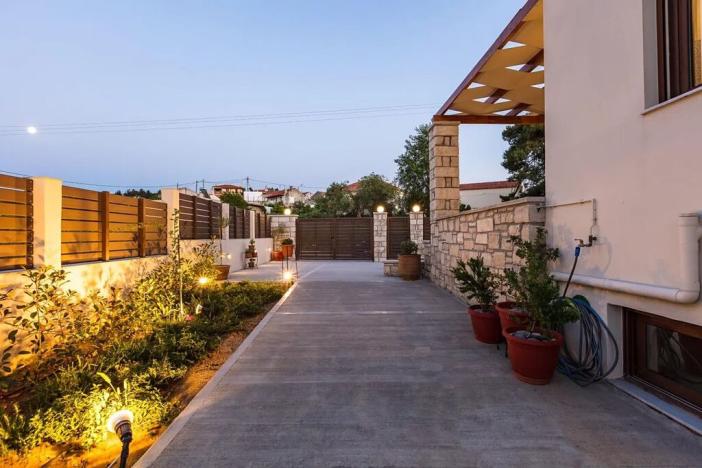 Prodej vily, Roustika, Řecko, 180 m2