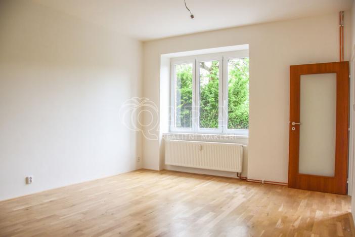 Pronájem bytu 2+kk, Praha - Dejvice, Evropská, 42 m2