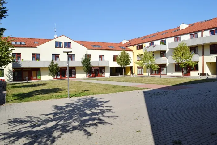 Prodej obchodního prostoru, Praha - Běchovice, Mladých Běchovic, 68 m2