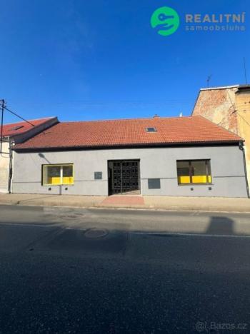 Pronájem obchodního prostoru, Kostelec nad Labem, T. G. Masaryka, 145 m2