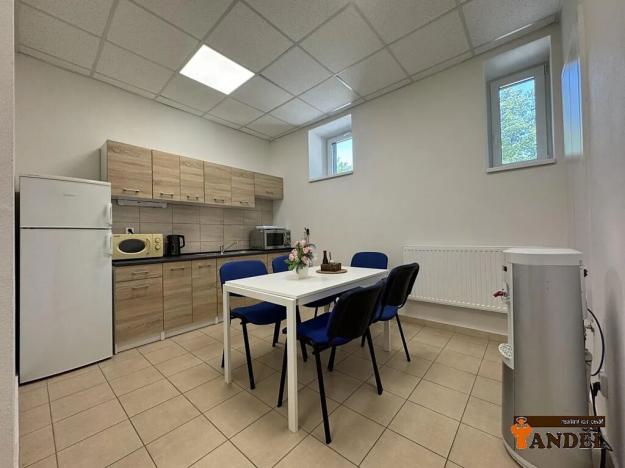 Prodej kanceláře, Havířov, 801 m2