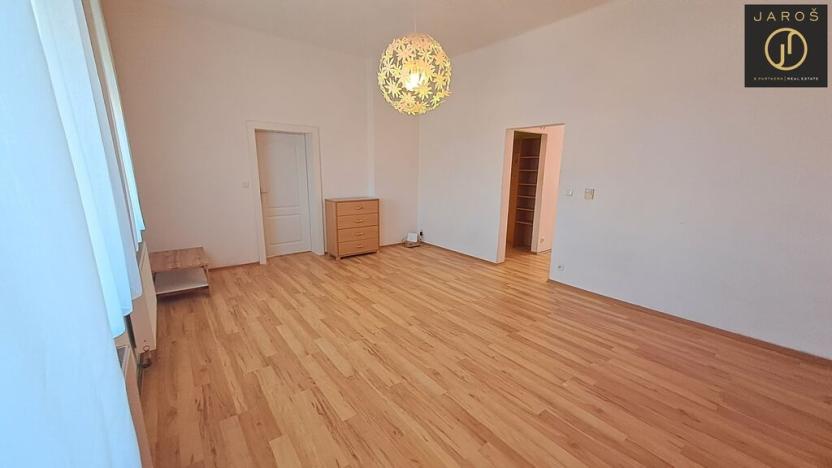 Prodej bytu 2+1, Karlovy Vary, Stará Kysibelská, 67 m2