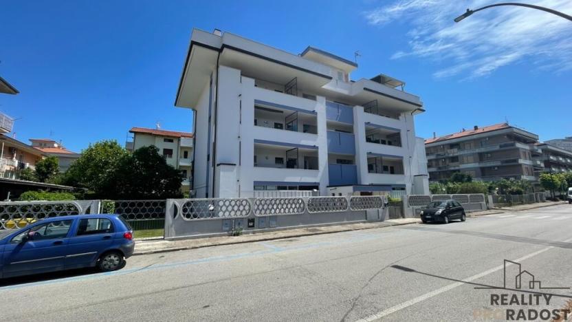 Prodej bytu 3+kk, Silvi,Itálie, 100 m2