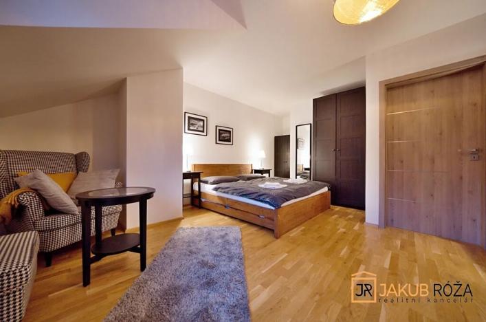 Prodej bytu 3+kk, Černý Důl, 89 m2