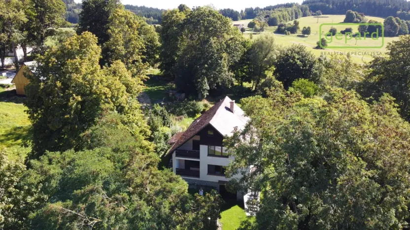 Prodej rodinného domu, Černá v Pošumaví - Mokrá, 200 m2