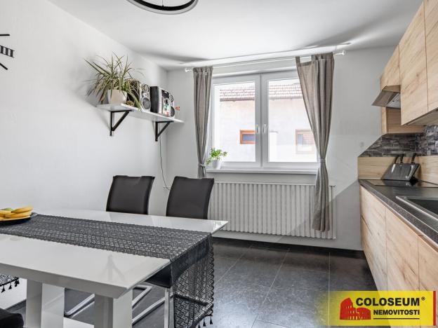 Prodej rodinného domu, Velké Pavlovice, 280 m2