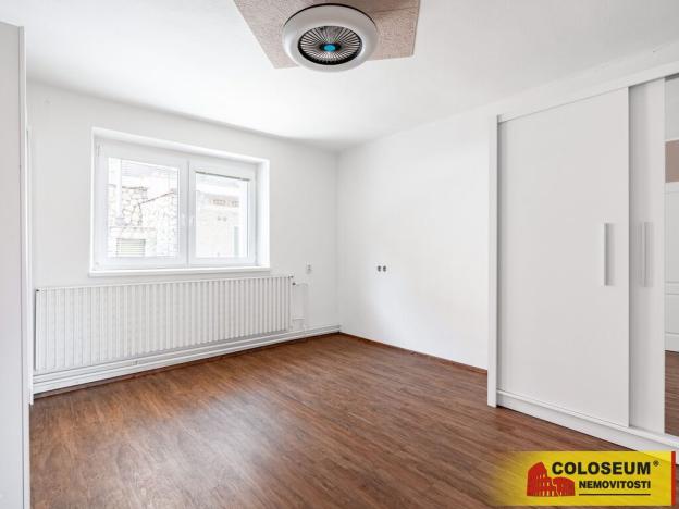 Prodej rodinného domu, Velké Pavlovice, 280 m2