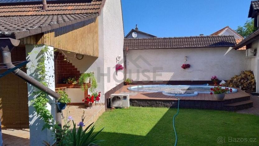 Prodej vícegeneračního domu, Hýskov, Prostřední, 203 m2