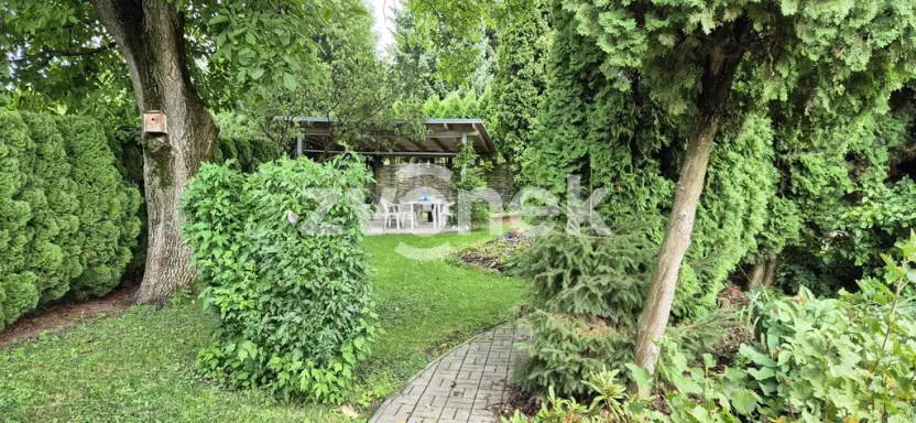 Pronájem bytu 2+1, Zlín - Kostelec, Lešenská, 78 m2