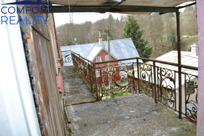 Prodej rodinného domu, Loužnice, 561 m2