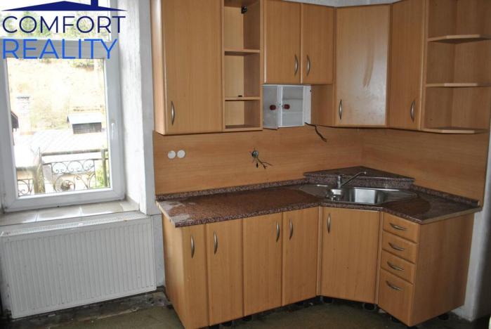 Prodej rodinného domu, Loužnice, 561 m2