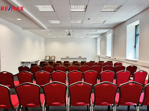 Pronájem kanceláře, Písek - Pražské Předměstí, Vladislavova, 650 m2