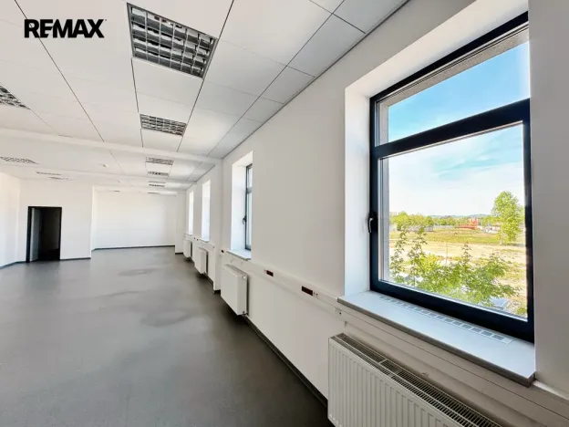 Pronájem kanceláře, Písek - Pražské Předměstí, Vladislavova, 650 m2