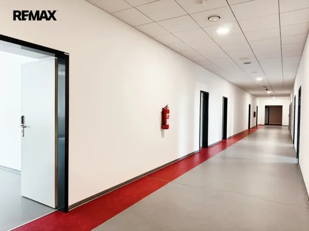 Pronájem kanceláře, Písek - Pražské Předměstí, Vladislavova, 650 m2