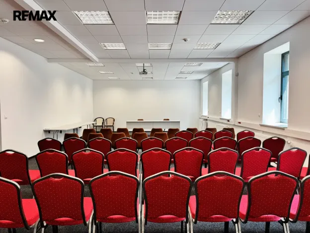 Pronájem kanceláře, Písek - Pražské Předměstí, Vladislavova, 650 m2