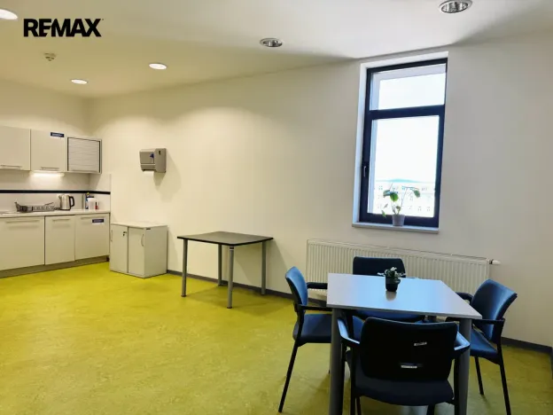 Pronájem kanceláře, Písek - Pražské Předměstí, Vladislavova, 650 m2