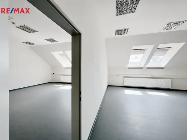 Pronájem kanceláře, Písek - Pražské Předměstí, Vladislavova, 65 m2