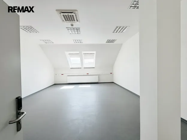 Pronájem kanceláře, Písek - Pražské Předměstí, Vladislavova, 65 m2