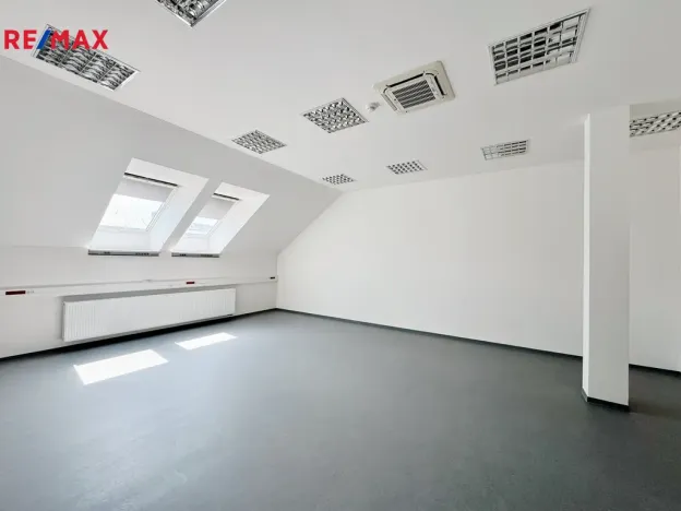 Pronájem kanceláře, Písek - Pražské Předměstí, Vladislavova, 40 m2