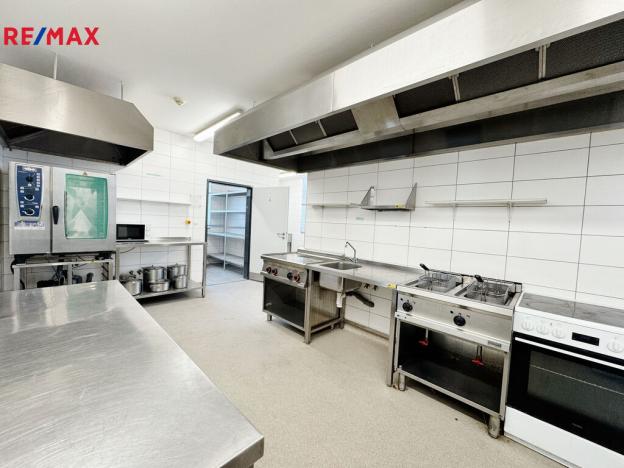 Pronájem restaurace, Písek - Pražské Předměstí, Vladislavova, 362 m2