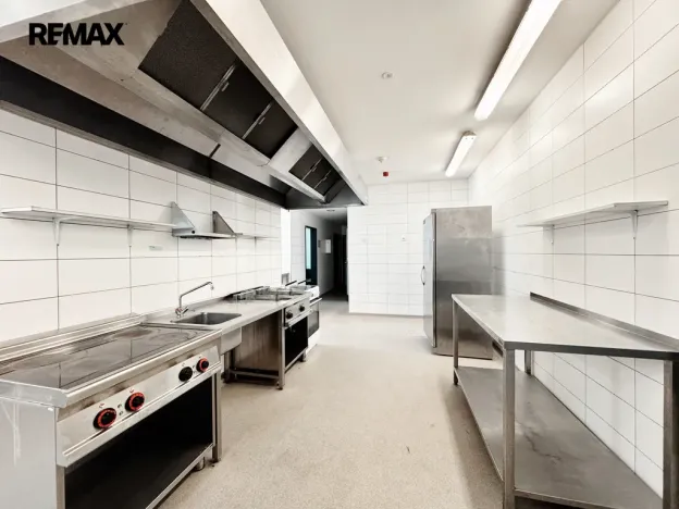 Pronájem restaurace, Písek - Pražské Předměstí, Vladislavova, 362 m2