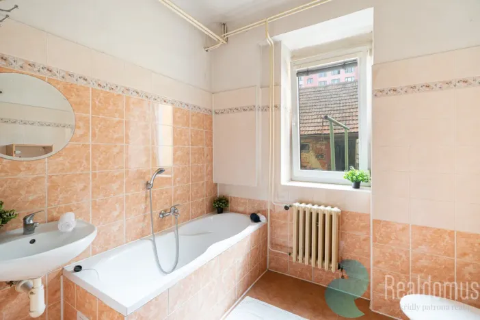 Prodej vícegeneračního domu, České Budějovice, Komenského, 240 m2