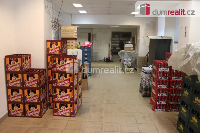 Pronájem obchodního prostoru, Jáchymov, náměstí Republiky, 150 m2