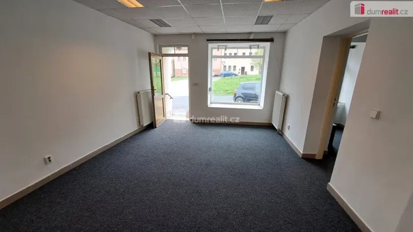 Pronájem obchodního prostoru, Jáchymov, náměstí Republiky, 150 m2
