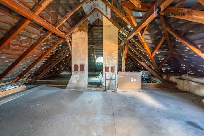 Prodej rodinného domu, Jevišovice, 420 m2