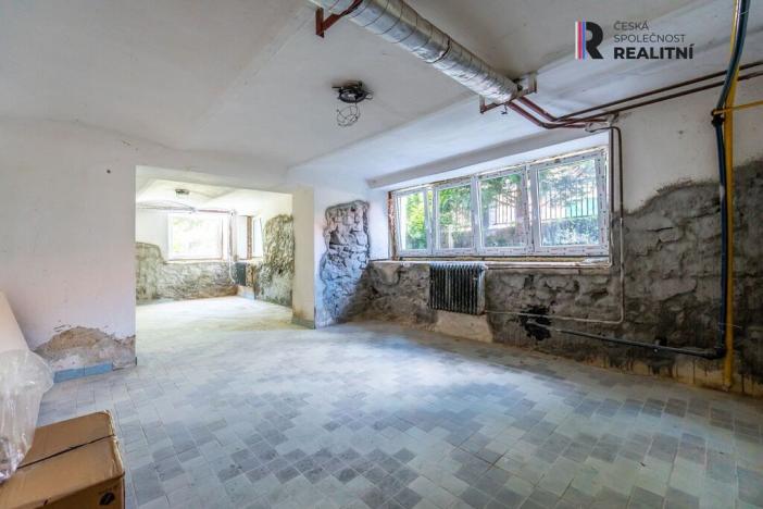 Prodej rodinného domu, Jevišovice, 420 m2