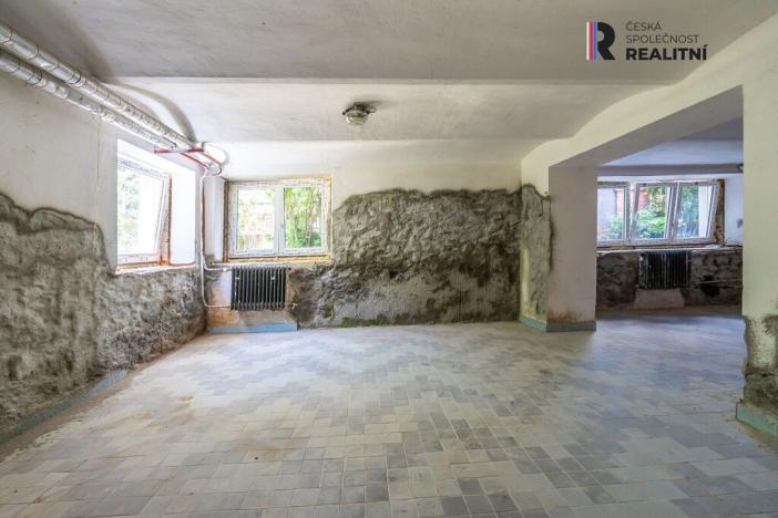 Prodej rodinného domu, Jevišovice, 420 m2