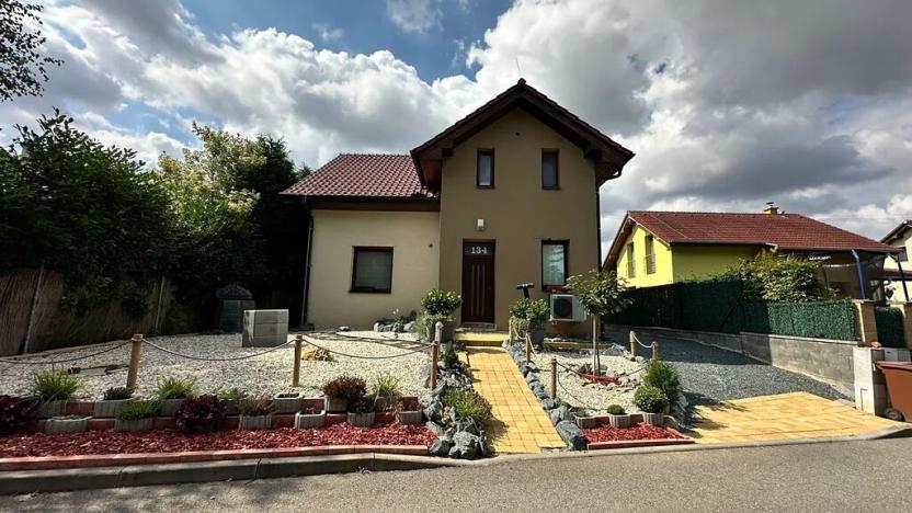 Prodej rodinného domu, Hajany, 146 m2