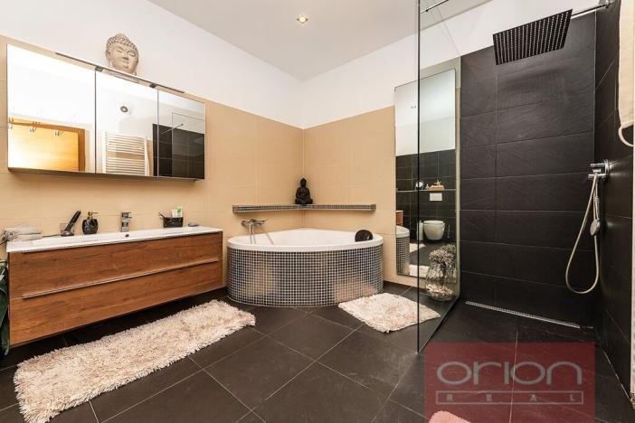 Prodej bytu 4+kk, Praha - Malá Strana, Zborovská, 154 m2