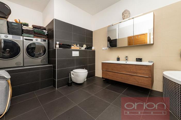 Prodej bytu 4+kk, Praha - Malá Strana, Zborovská, 154 m2