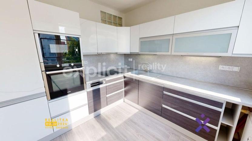 Pronájem bytu 3+1, Zlín, Budovatelská, 68 m2