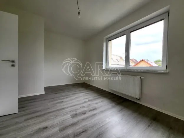 Pronájem bytu 4+1, Vochov, 90 m2