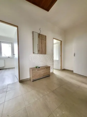 Pronájem bytu 4+1, Vochov, 90 m2