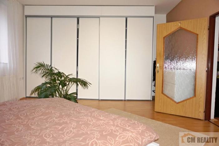 Prodej restaurace, Opatov, 360 m2