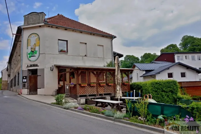 Prodej restaurace, Opatov, 360 m2