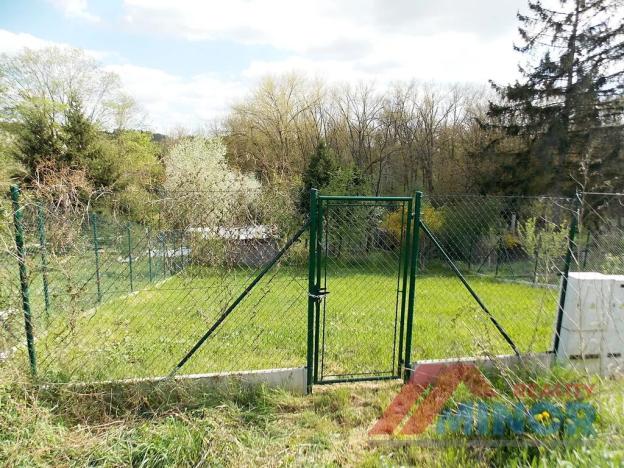 Prodej zahrady, Slaný, Husova, 975 m2