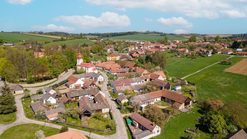 Prodej zemědělské usedlosti, Krasonice, 730 m2