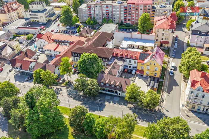 Prodej obchodního prostoru, Mariánské Lázně, Hlavní třída, 932 m2