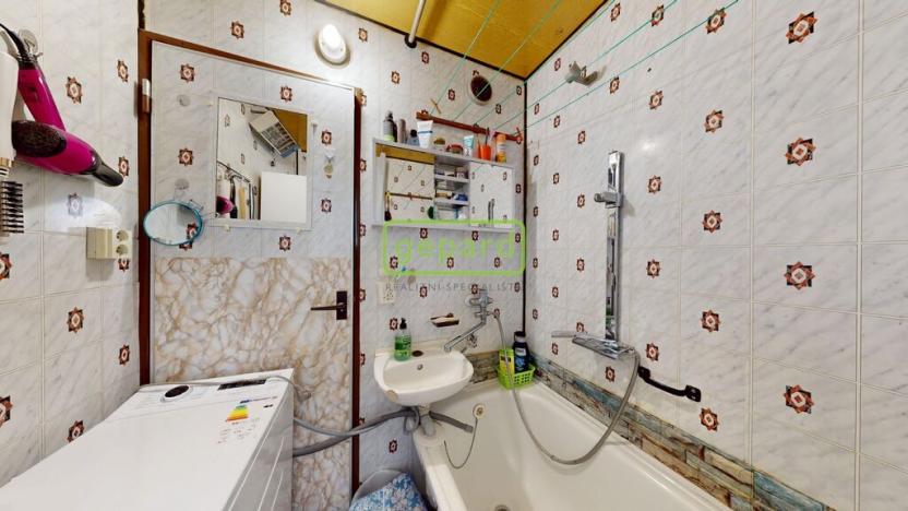 Prodej bytu 2+1, Ústí nad Labem - Neštěmice, Hluboká, 60 m2